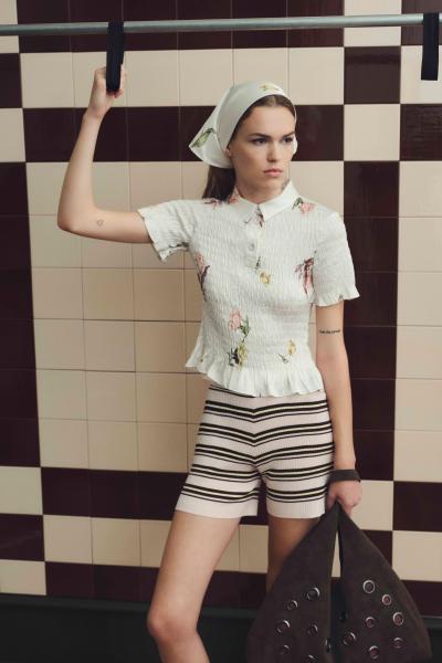 Baum und Pferdgarten 2026早秋004